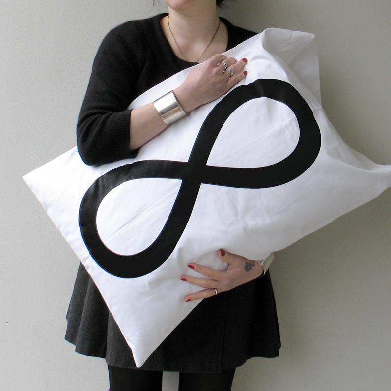 His and Hers Infinity Pillowcases by Xenotees